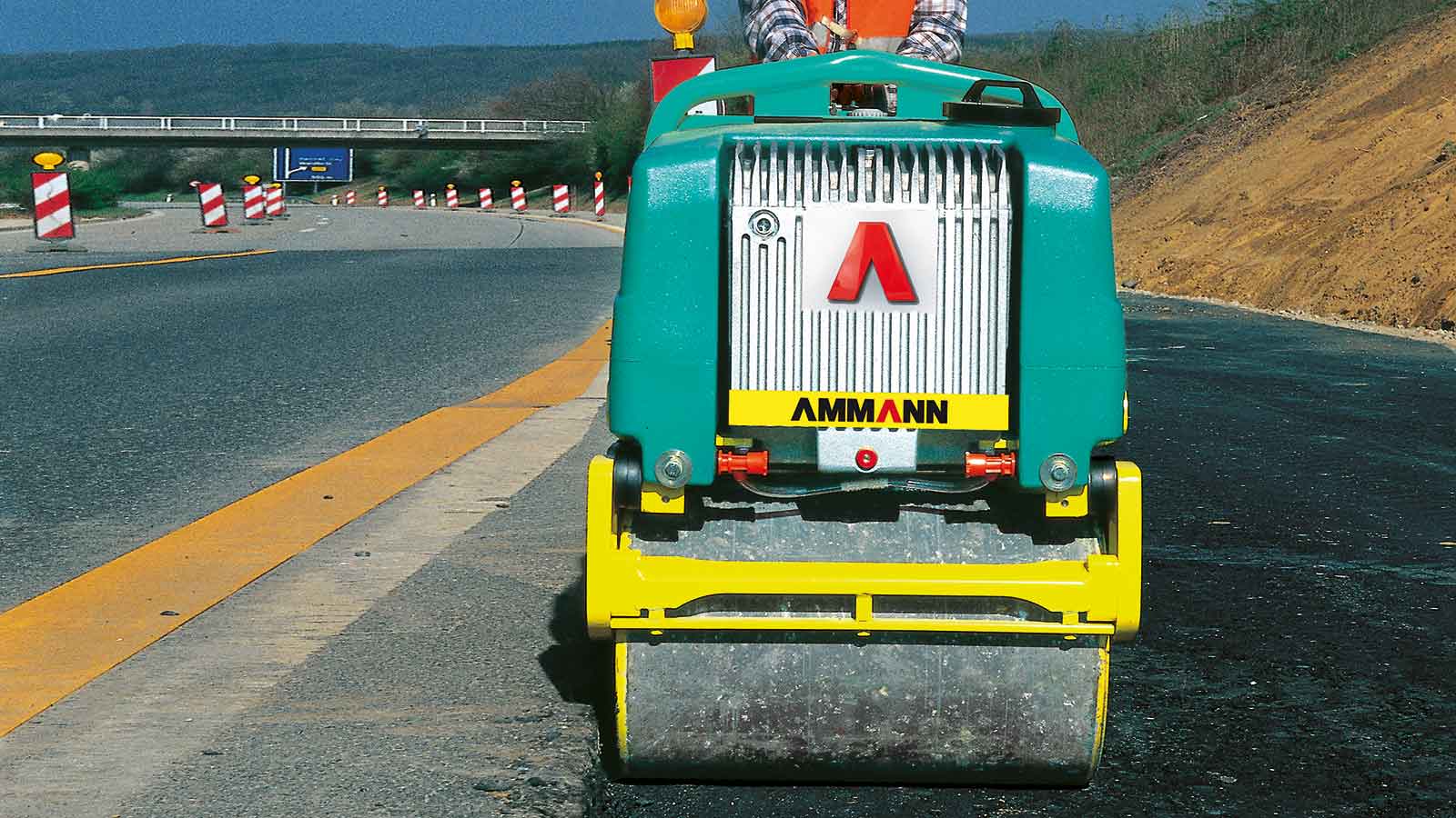 walk-behind-roller-arw_65_vvor-grau_titel-neu ARW 65 Walk-Behind Roller