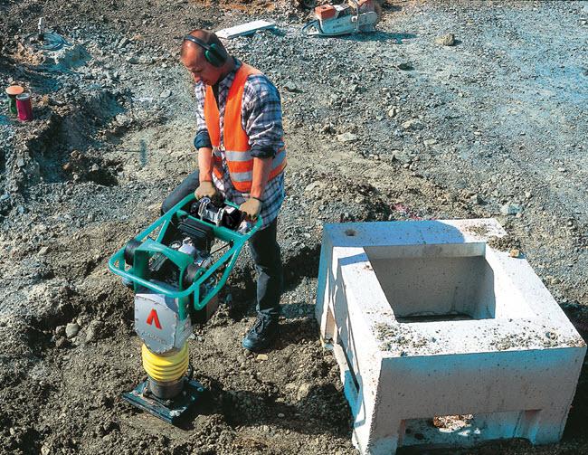 Ammann_Vibratory_Rammers_ACR_60_ACR_68_ACR_70_D_4