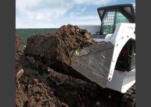 Bobcat_Attachments_-_Buckets_Loaders_2