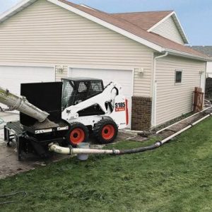 Bobcat_Attachments_-_Concrete_Pump_3