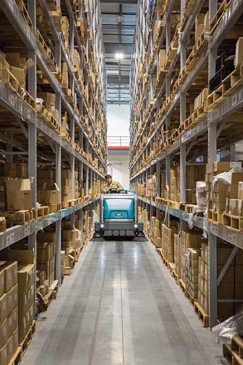 m17_logistics5 M17 Battery-Powered Rider Sweeper-Scrubber