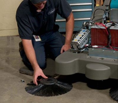 s9-service-brush S9 Large Battery Sweeper